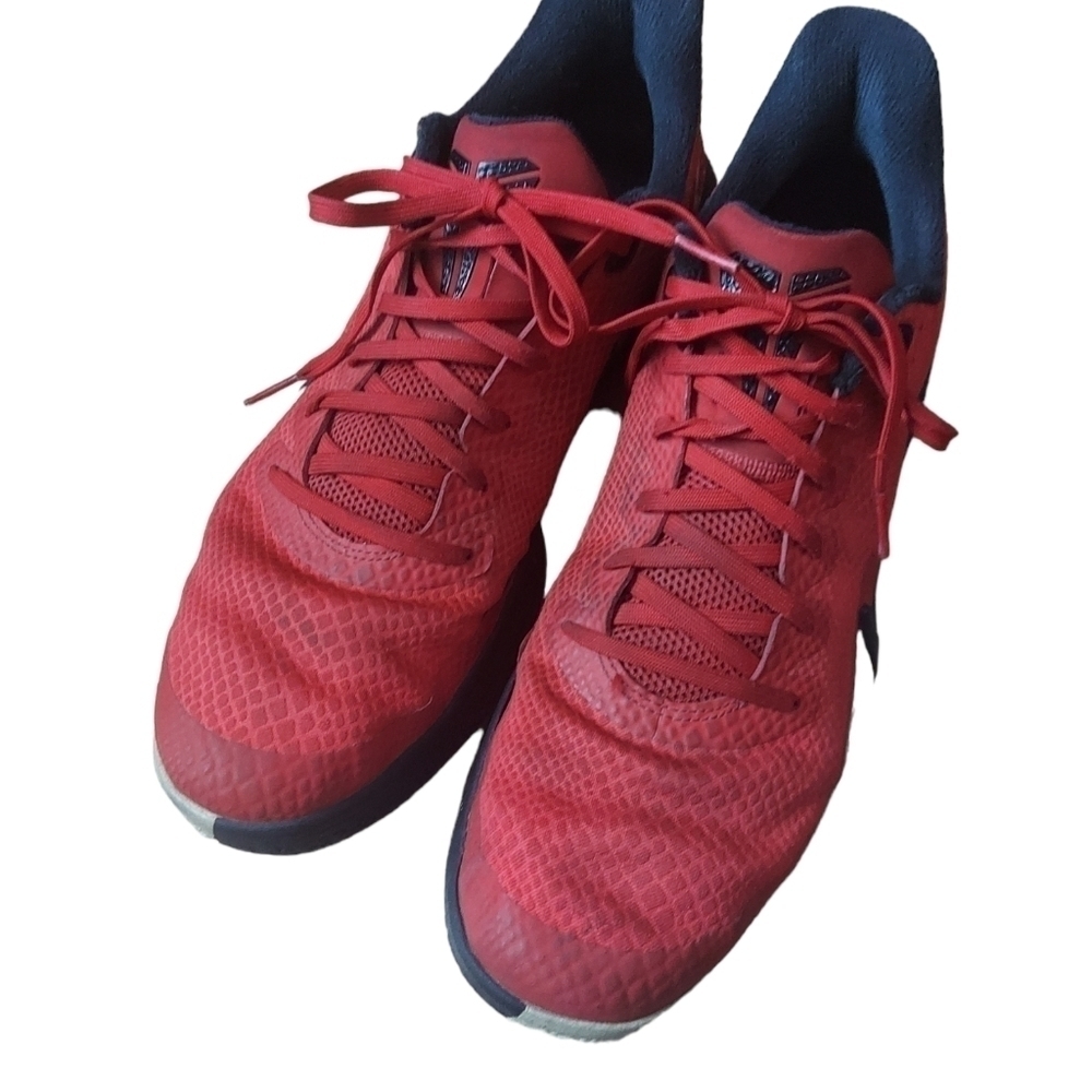 11.5‎ Nike Red Zoom hightops
